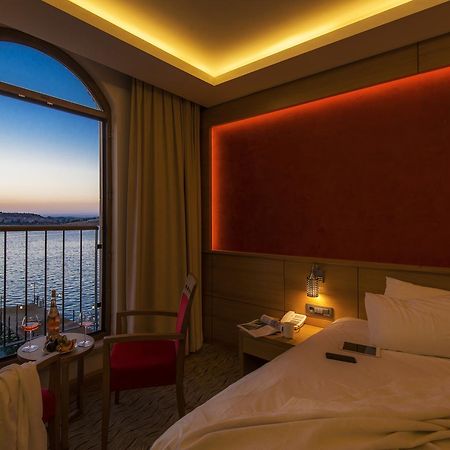 Bacacan Otel Ayvalı Exteriör bild
