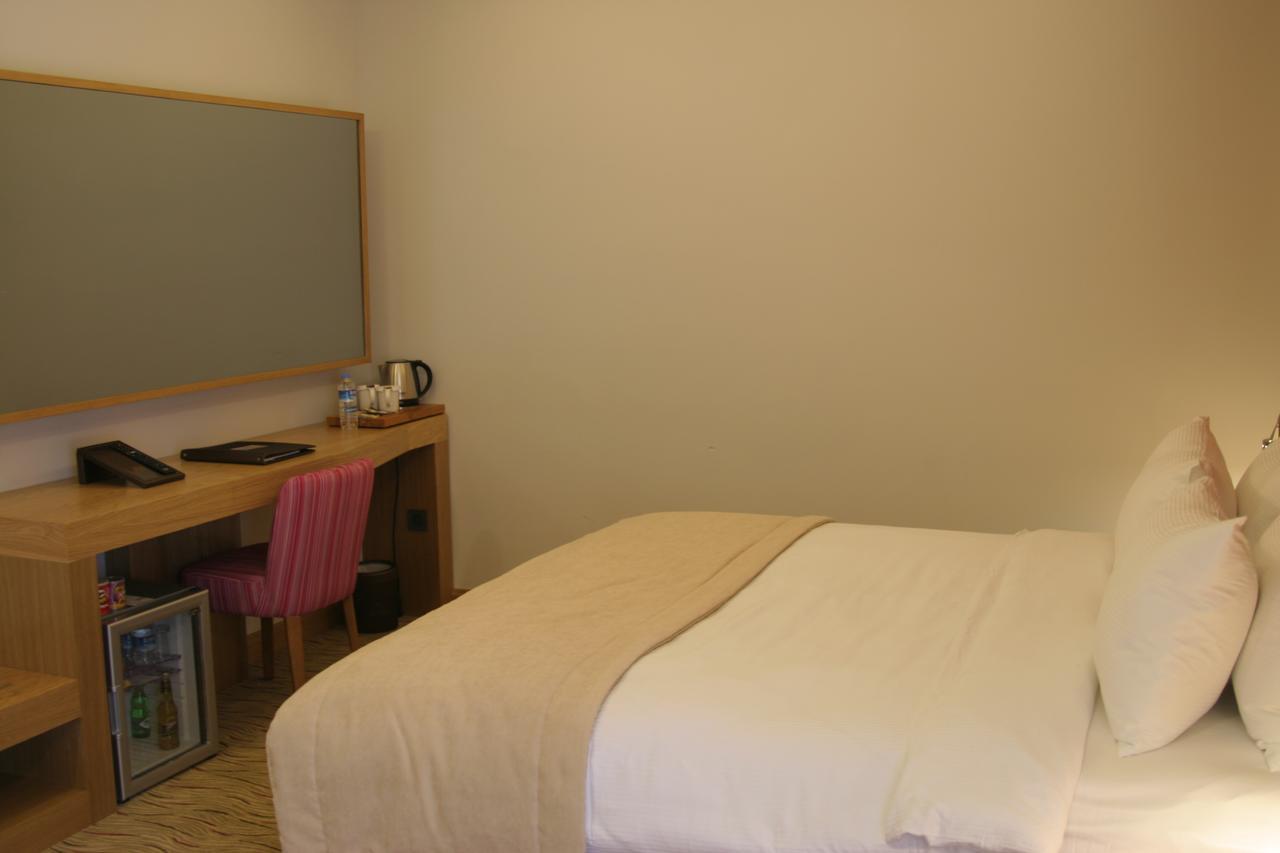 Bacacan Otel Ayvalı Rum bild